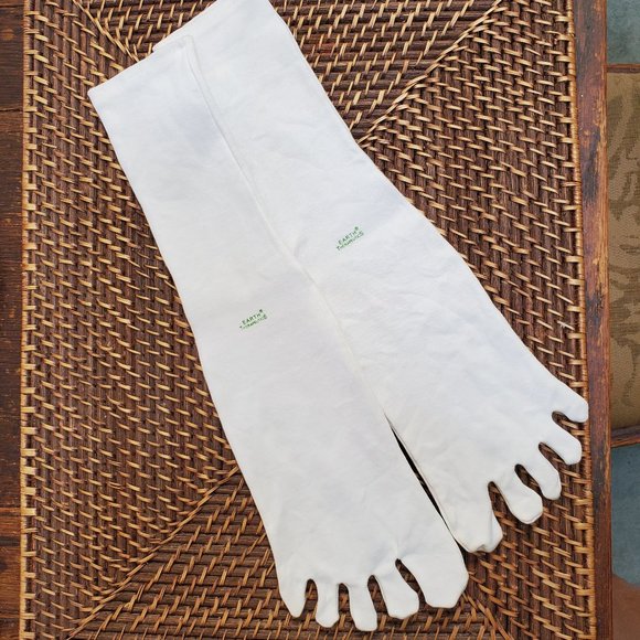 Reflexology Socks by EARTH THERAPEUTICS NIB - Picture 3 of 9
